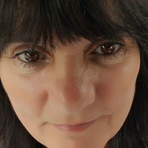 Meet your Posher, Theresa